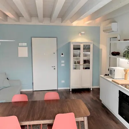 Light Blue Apartamento Peschiera del Garda